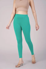 SlimFlow™ Mint Ankle Length Leggings - Product Image
