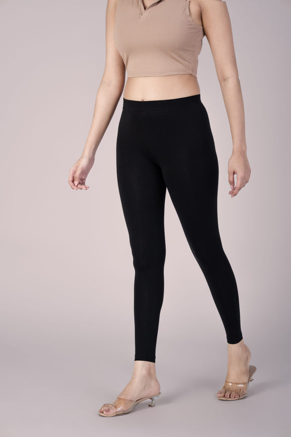 SlimFlow™ Black Ankle Length Leggings