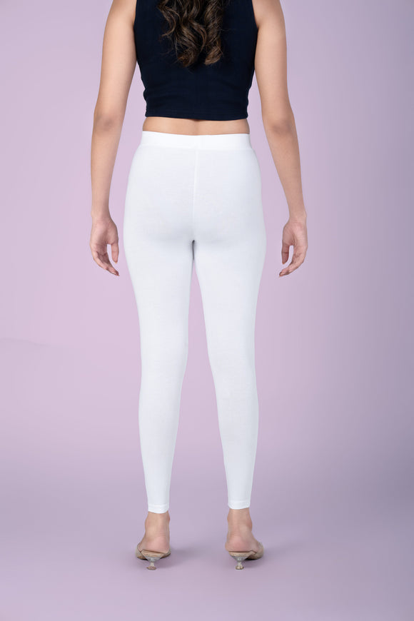SlimFlow™ White Ankle Length Leggings